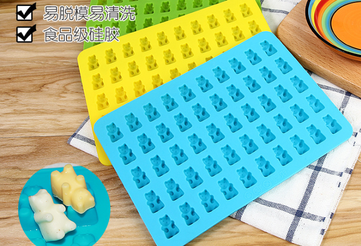 硅胶冰格的优点,硅胶冰格好用吗,如何选购硅胶冰格 硅胶冰格的优点,硅胶冰格好用吗,如何选购硅胶冰格