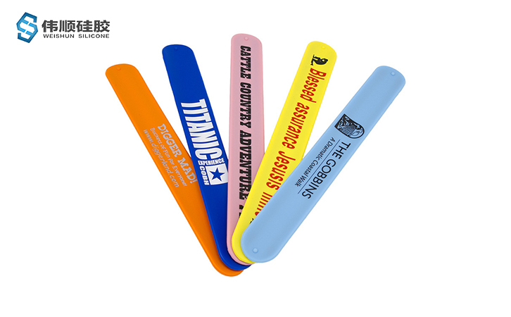 定制硅胶礼品,订购硅胶礼品时要注意,购买硅胶礼品时要注意什么 定制硅胶礼品,订购硅胶礼品时要注意,购买硅胶礼品时要注意什么